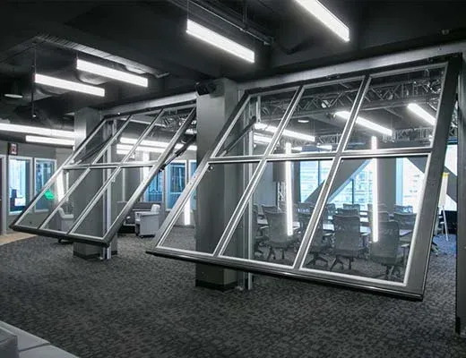 HYDRAULIC BI-FOLDING DOORS